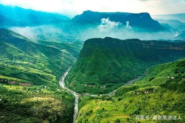 世界上最迷人地球裂缝——云南宣威尼珠河大峡谷，户外达人最爱