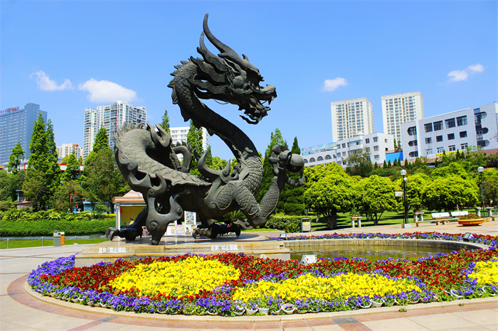 龙潭公园：曲靖市麒麟区的自然与文化瑰宝