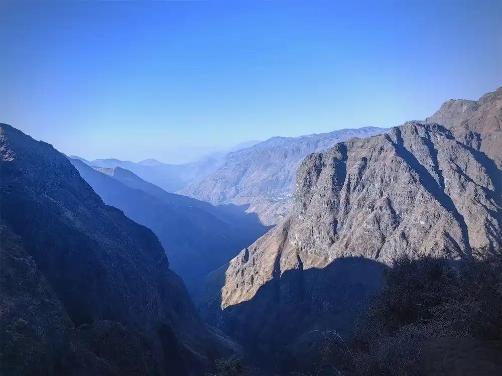 会泽老厂回龙谷：龙吟三叠日耀谷