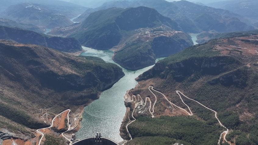 高峡平湖铸传奇：宣威万家口子水电站的三重史诗