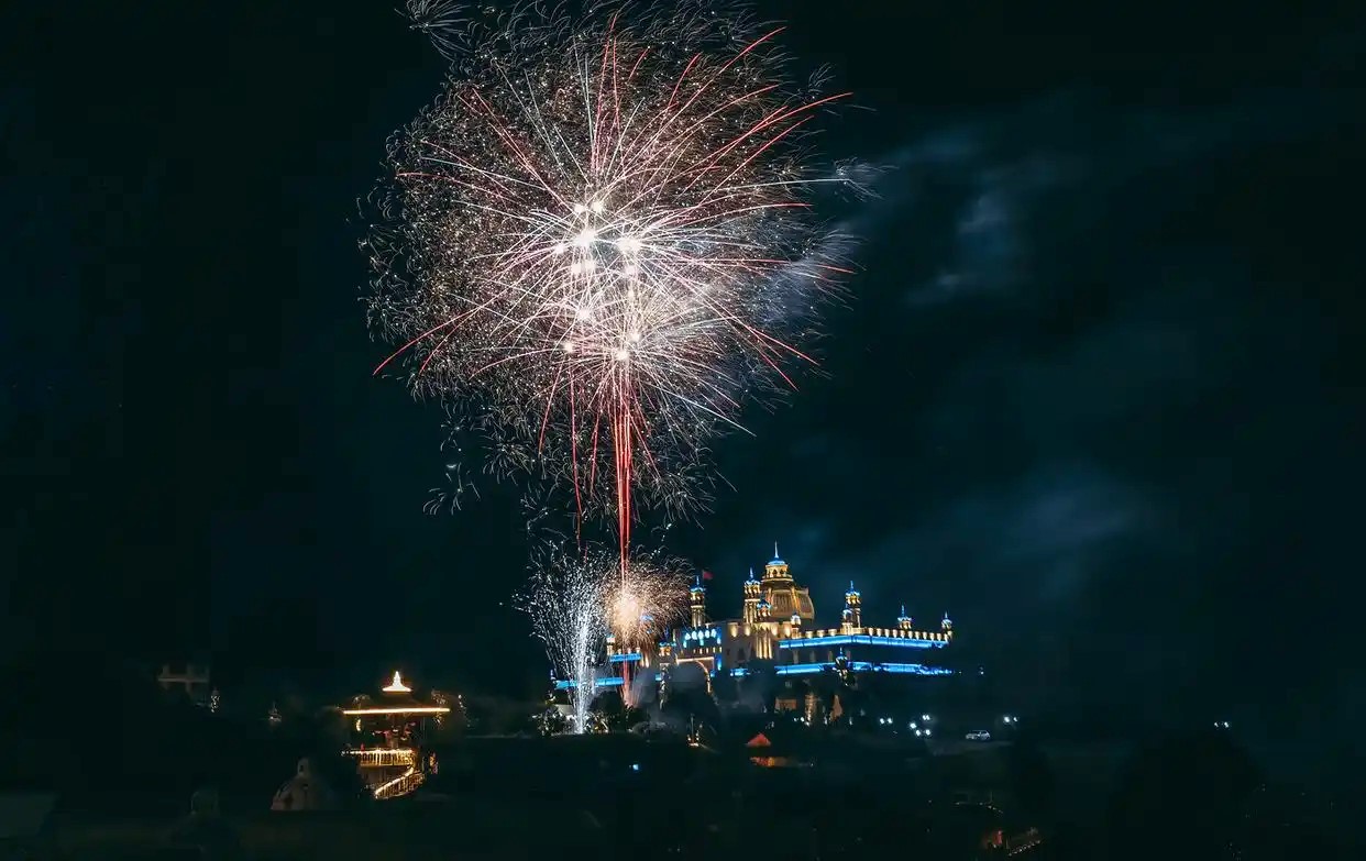 寻甸凤龙湾：童话奇境与自然人文的共生之地