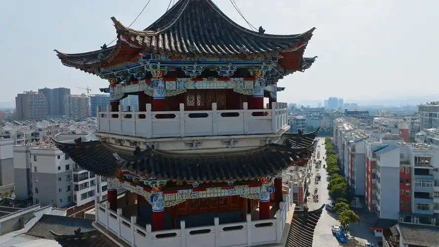 昆明阿诗玛旅游小镇：穿越时空的文化之旅