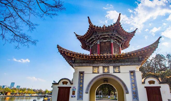 昆明大观公园：滇池畔的历史文化明珠